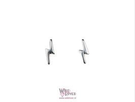 Zilveren oorknopjes met bliksemschicht